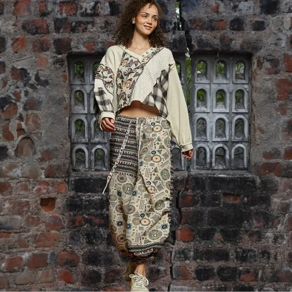 POL Multicolor Tapestry Balloon Pants - Picture 3 of 6